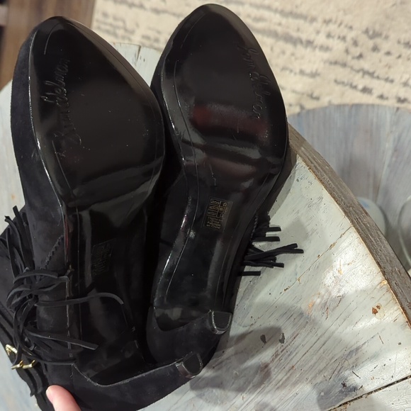 Sam Edelman Keegan Black Suede ankle boots with fringe almost new - Picture 8 of 12